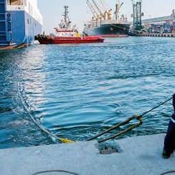 Crew-Ship-Management