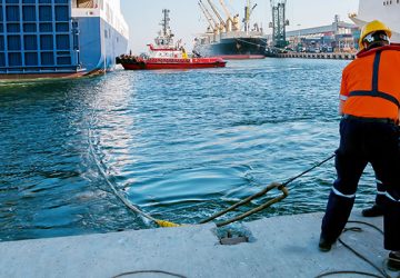 Crew-Ship-Management